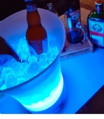 Bluetooth ice bucket